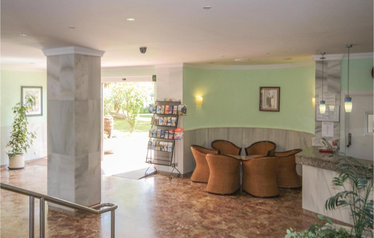 Sunny Apartment In Marbella Exterior photo