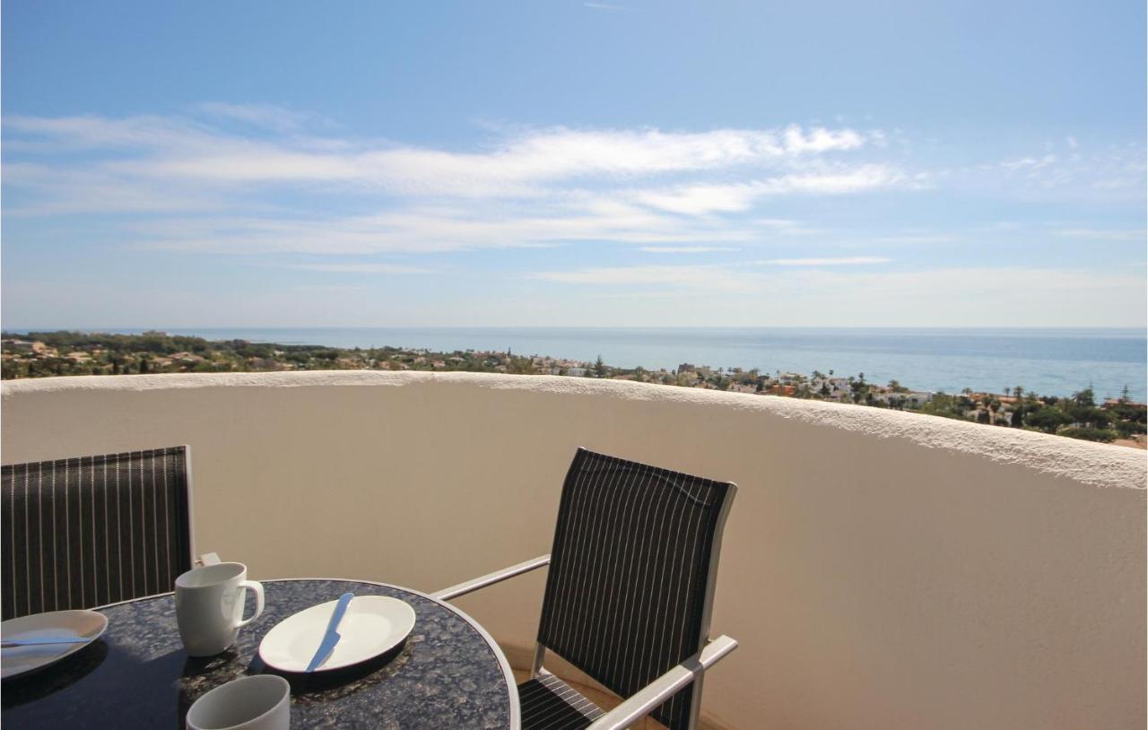 Sunny Apartment In Marbella Exterior photo